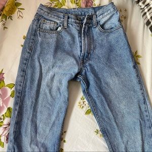 Brandy Melville Molly light wash jeans